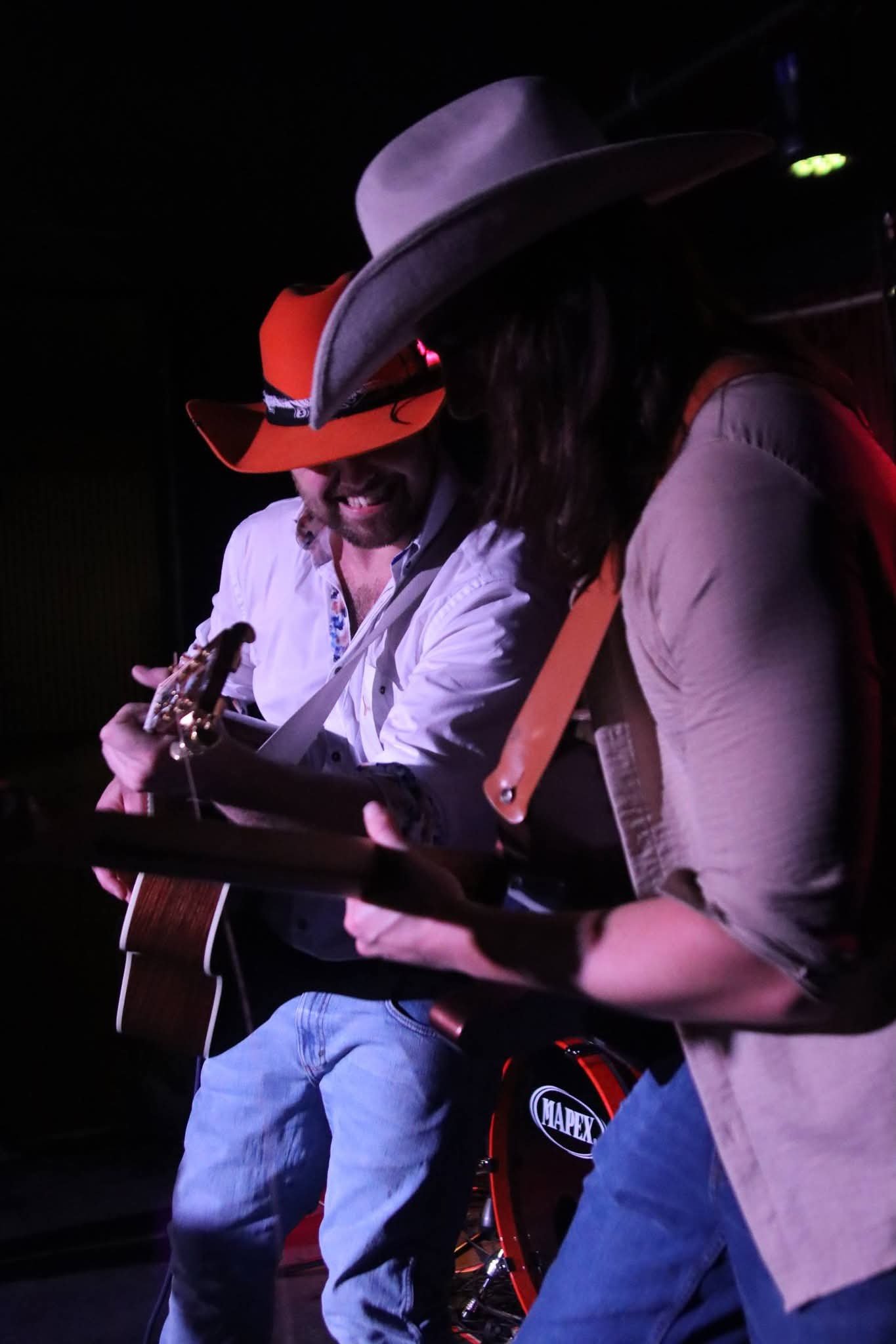 Le Gouvernail Taverne Sportive( La Cale)