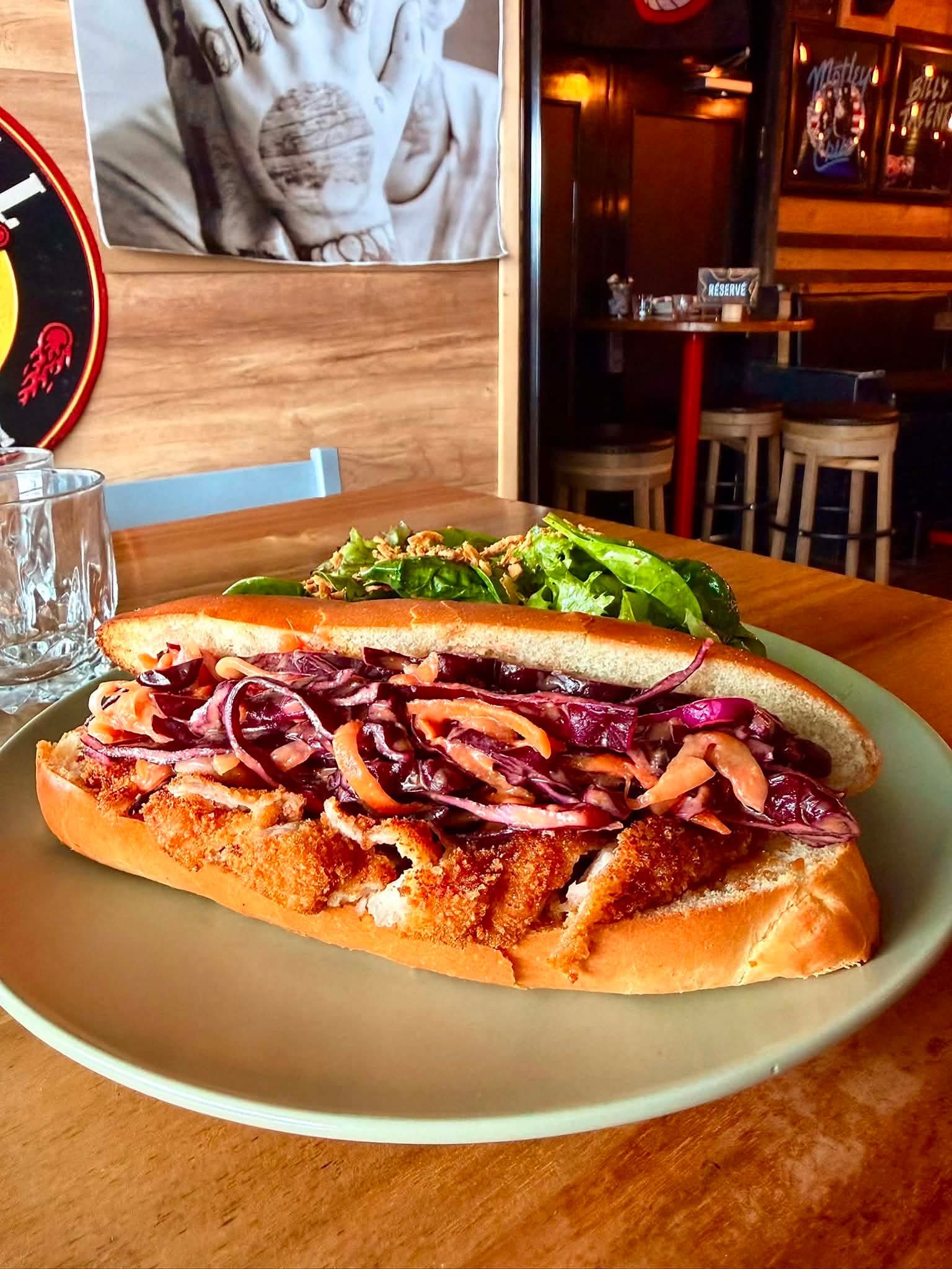 Le Gouvernail Taverne Sportive( La Cale)