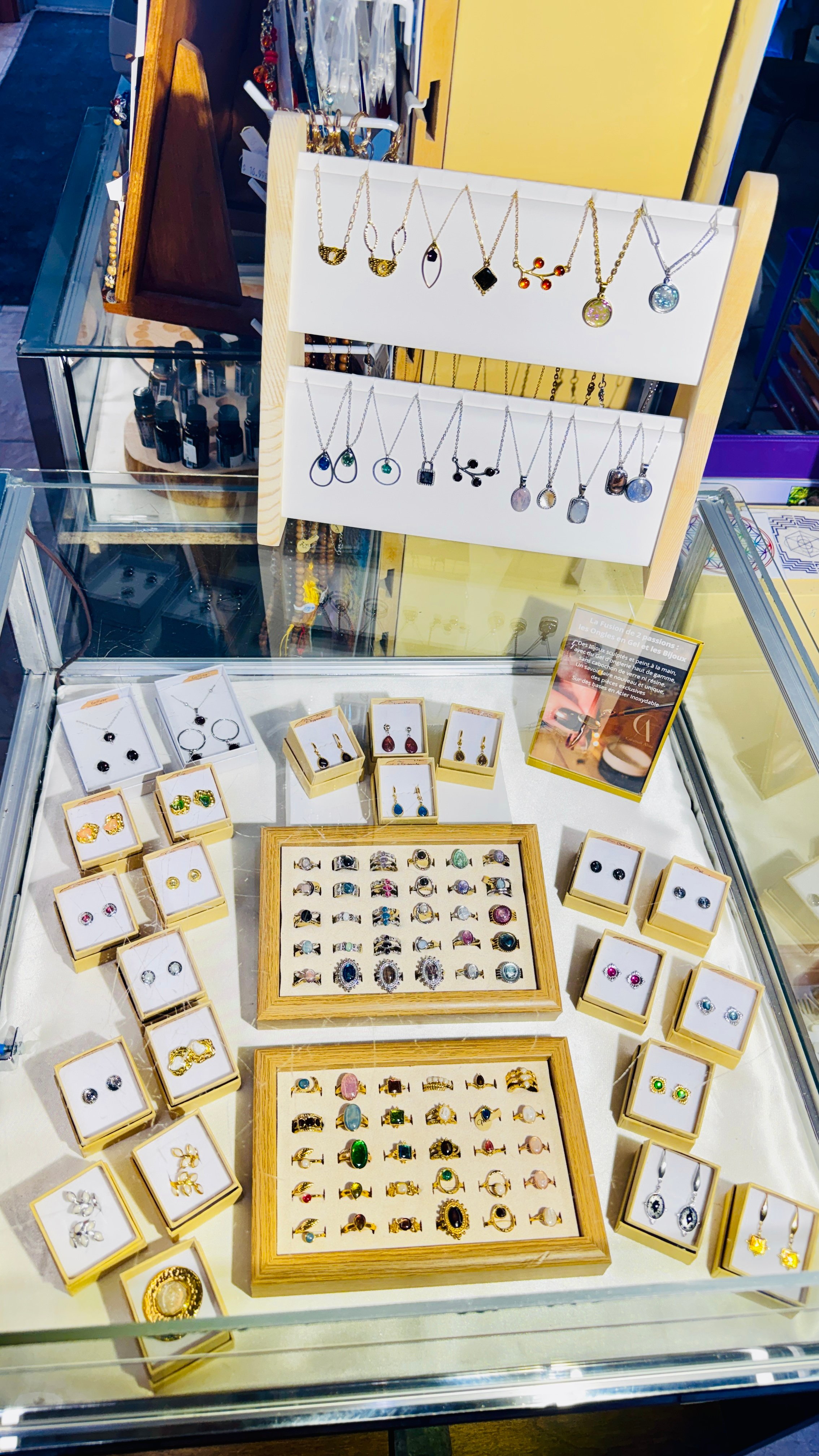 La Maison des Cristaux inc.